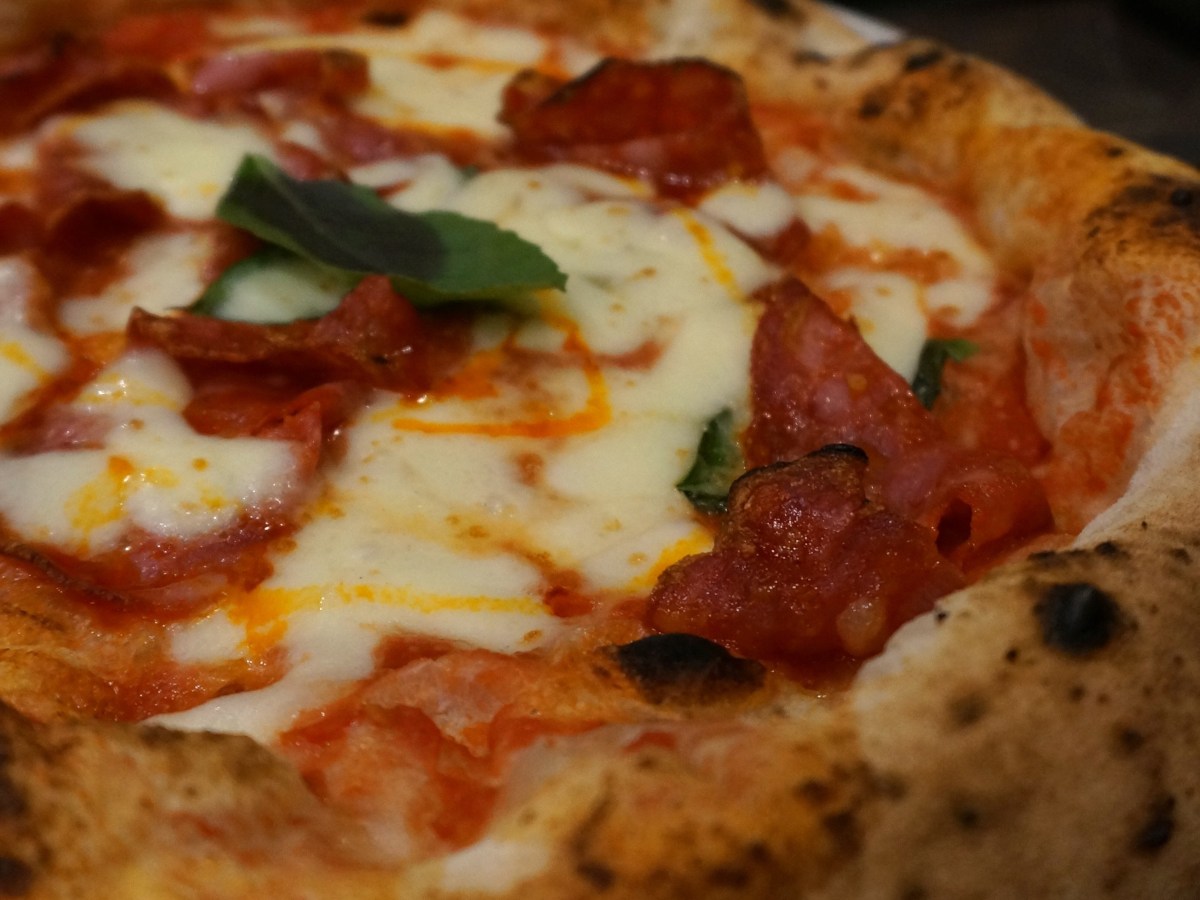 Eating at the #4 Best Pizzeria in the WORLD. Was it worth&nbsp;it?