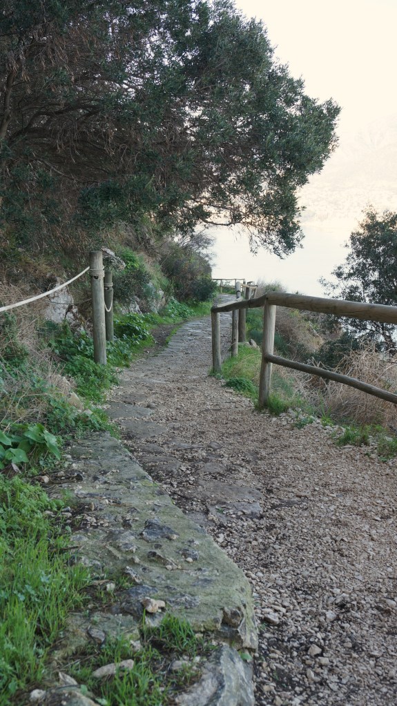 The first part of the Calpe Rock hike, the path is easy and not too steep.
